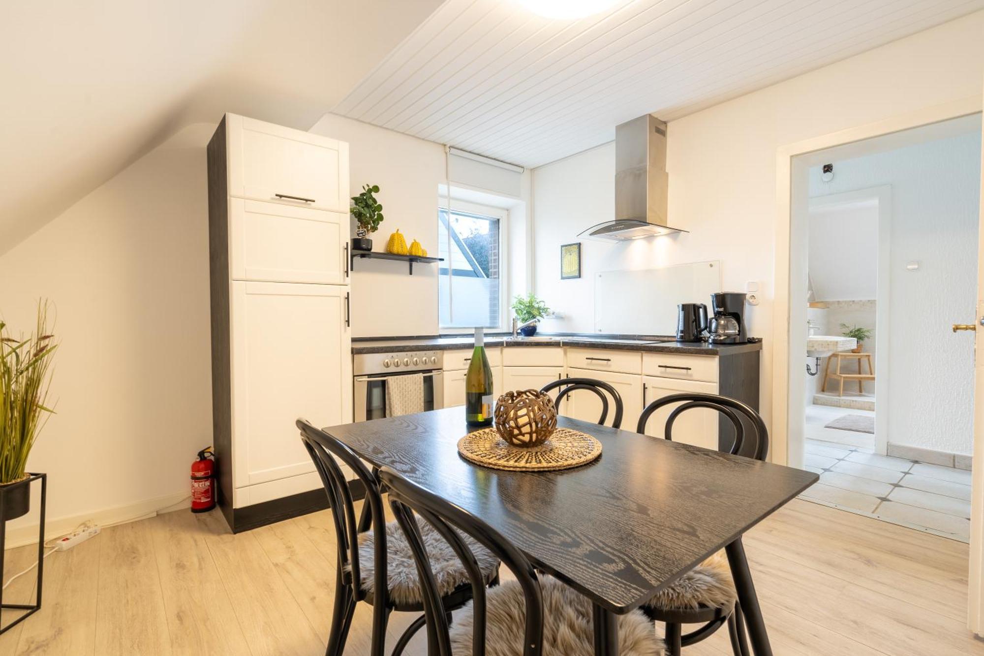 Holideis - Art-apartment - 3min To - Big Terrace - 2 Bedrooms Appartement